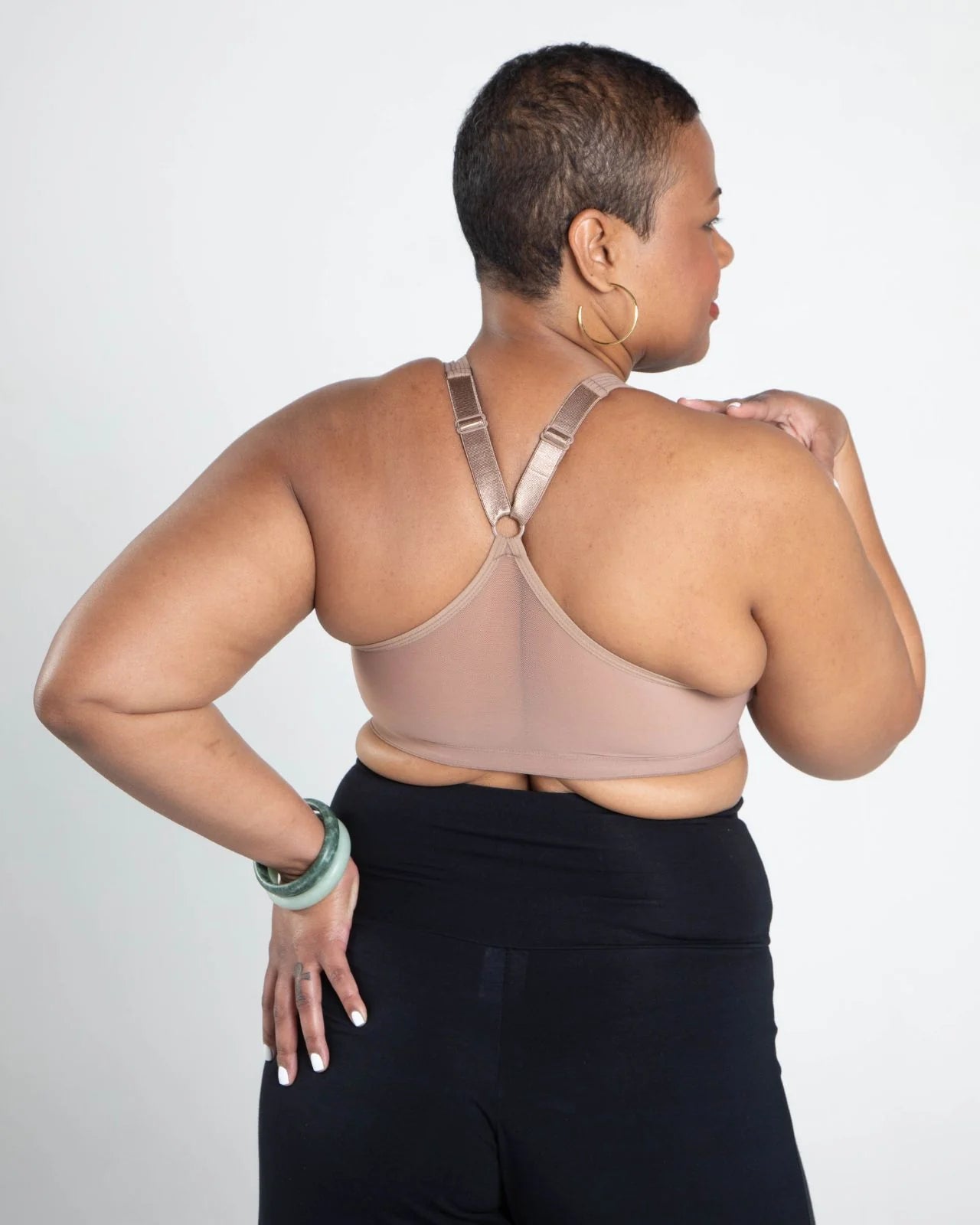 AnaOno: Bianca Pocketed Front Closure Sports Bra