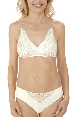 Amoena Alina Padded Wire-Free Bra - off-white/beige Order Code: 44825